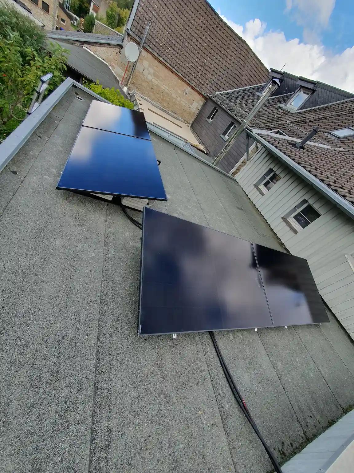 Balkonkraftwerk Garagendach in Aachen-Walheim